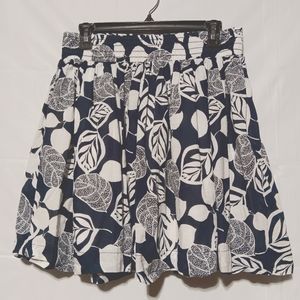 Banana Republic EUC Women's Full Skirt, Size 4, Navy & White, Fully Lined